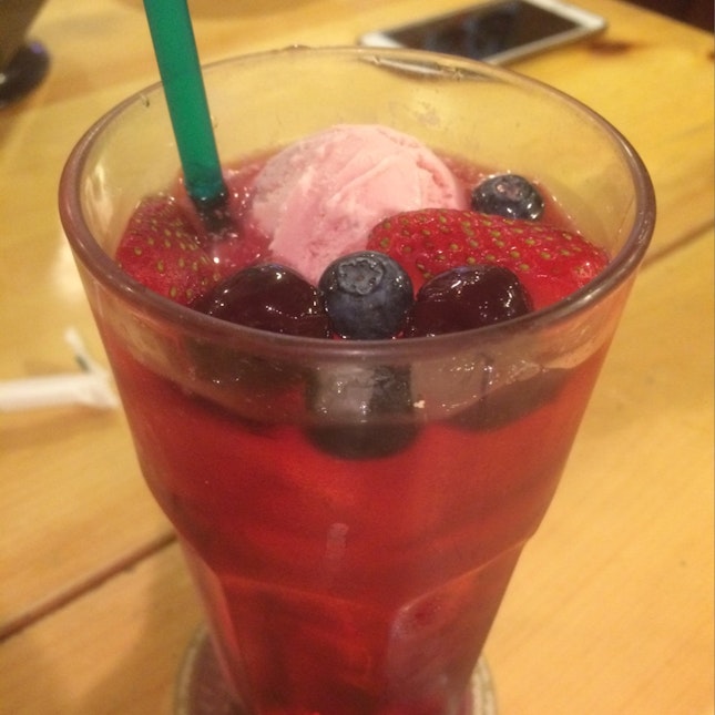 Cranberry & Multi berries Juice 