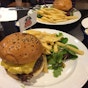 FatPapas Burgers and Shakes (Katong)