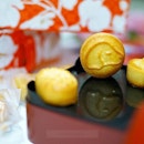 if you can't decide what to order for Chinese New Year cookies, try assorted pineapple tarts in 3 exciting flavours including Original, Chrysanthemum and Hae Bee Hiam (Spicy Dried Shrimp Sambal).