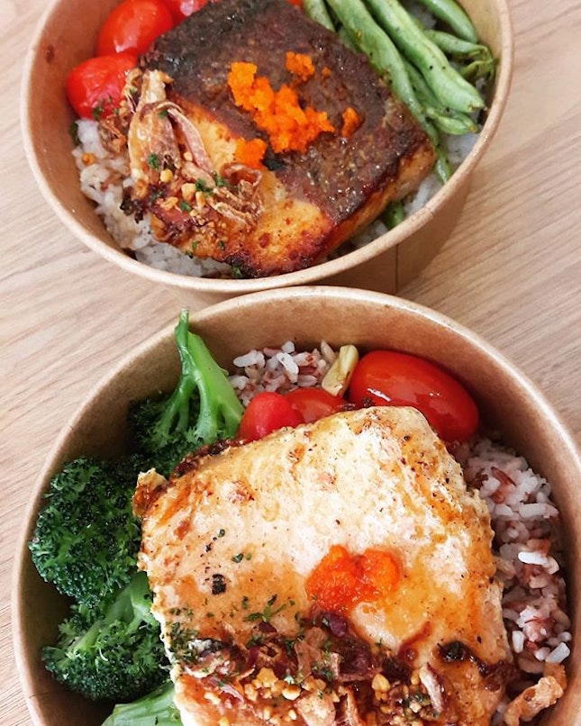 Simple and healthy lunch bowls to end off the week!
