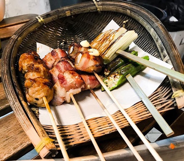 The Skewer Bar 烤吧 - Bacon Wrap Enoki (💵S$1.80), Bacon Wrap Quail Egg (💵S$1.80), Okra/Ladies Finger (💵S$1.30) & Leeks (💵S$1.30) 🍢
•
ACAMASEATS & TIPS💮: There was a few stand out skewers of the night that are grilled & seasoned quite masterfully I have to say.