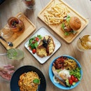 Dual Cafe 🍹🍽️
⬇️ Asian Fusion Restaurant ⬇️
.