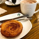 #majorthrowback: Kouign Amann with a cup of warm hot chocolate from @starbuckssg on a rainy weekend morning.