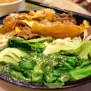 [Hong Kong] Beef brisket noodles from Kau Kee Restaurant.