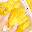 Mao Shan Wang [S$20.00/kg]
Gang Hai [S$9.00/kg]
・
Cheers to durian season🎉 Super noob but this is my first time eating @AhSengDurian’s durian and needless to say, it’s splendid✨
・
Ah Seng Durian
20 Ghim Moh Rd
#01-119 to 122
Singapore 270020
・
#Burpple #FoodieGohBuonaVista
・
・
・
・
#instadailyphoto #photooftheday #followme #follow #tslmakan #food #yummy #foodstagram #foodgasm #sgfoodies #sgfoodie #foodsg #singaporefood #whati8today #sgfoodporn #eatoutsg #8dayseat #singaporeinsiders #singaporeeats #sgfoodtrend #sgigfoodie #thisisinsiderfood #foodinsingapore #foodinsing #durian #dessert