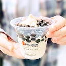 White Rabbit Soft Serve [S$4.50]
・
White Rabbit Candy inspired food is gaining much of a hype and here’s @BlackBall.Singapore’s rendition in the form of soft serve.