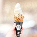 Zakuzaku Soft Serve [S$6.00 | Cup/Cone]
・
Made with Hokkaido milk, this cone from @ZakuZaku.SG is pretty milky and creamy.