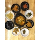Altang (Korean Spicy Fish Roe Soup)