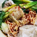 Pork Dumpling Noodles (Dry) / 抄手拌面(干) :
:
#singapore #sg #igsg #sgig #sgfood #sgfoodies #food #foodie #foodies #burpple #burpplesg #foodporn #foodpornsg #instafood #gourmet #foodstagram #yummy #yum #foodphotography #nofilter #lunch #pork #dumplings #noodles #chinesefood #chilli #shiok #weekend #saturday #hawkers