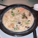Seafood Lor Mee 海鲜卤面($9.90)