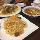 Maggie Thai & Chinese Restaurant (Liang Seah)