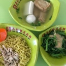 Yong Tau Foo - mince meat yellow noodles