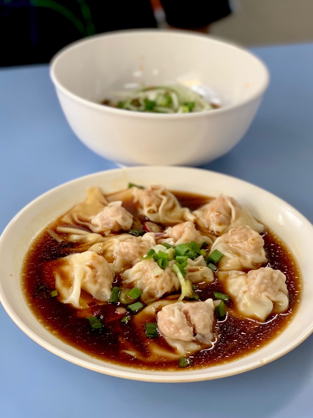 Zha Jiang Mian And Chilli Oil Dumplings