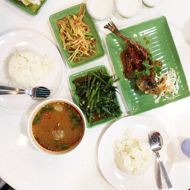Cheap and delicious Thai fare.