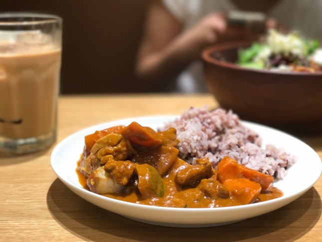 Butter Curry Chicken With Brown Rice