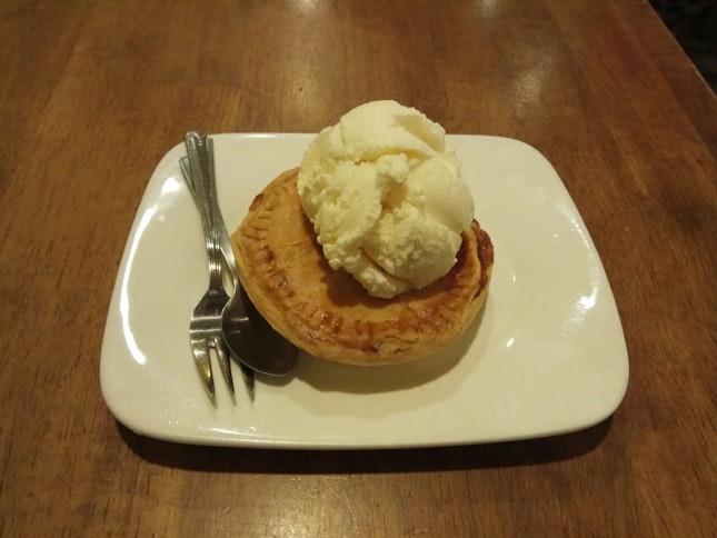 Apple Pie W Ice Cream 7.8nett