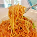Chilli crab pasta from Privé ACM.