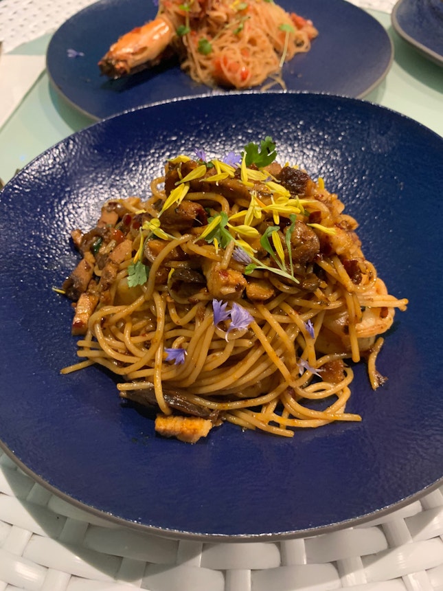 Mala Prawn Spaghetti ($24++)