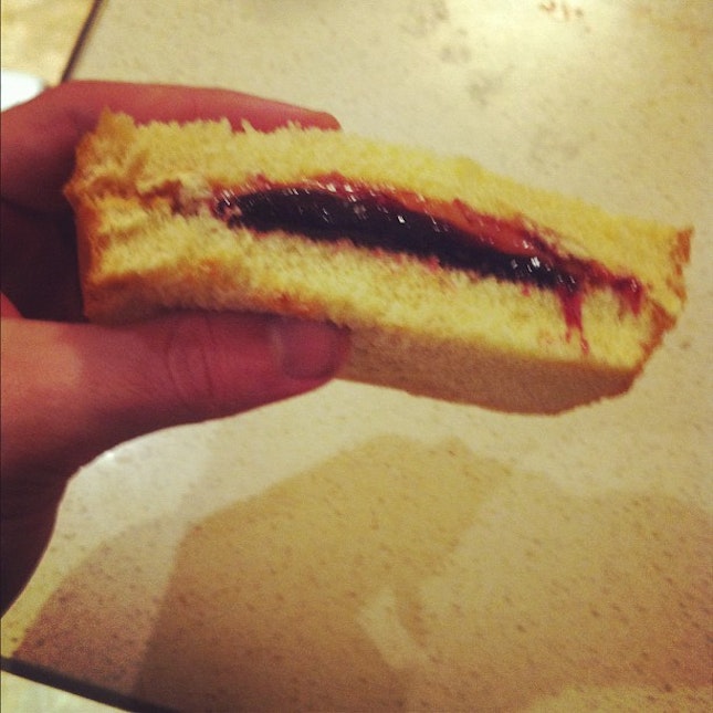 Peanut butter and jelly #yum #food