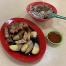 Lai Xing Cooked Food (Hainanese Village Centre)