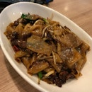 Stir-fried Hor Fun with Beef