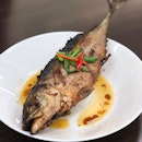 Ikan cincaru sumbat sambal.
