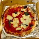 Pizza Margherita  $18