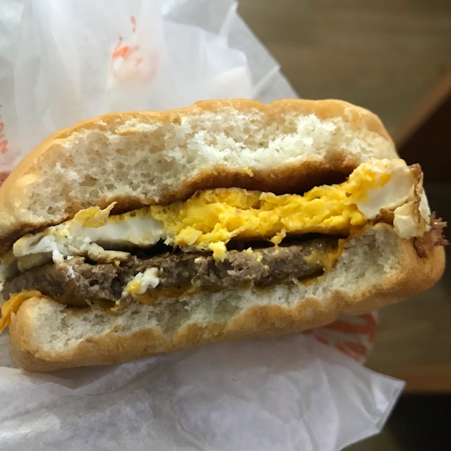 BBQ Beef With Egg Burger