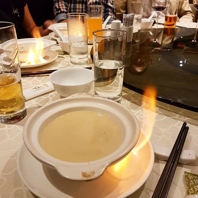 Fish maw soup with a twist 
#eeeeeats #sgfoodporn #foodsg #instasg #singaporefood #exploresingapore #whati8today #sgfoodies #sgeats #sgfoodtrend #foodiesg #foodpornsg #eatoutsg #sgdining #sgrestaurant #yoursingapore #singaporeinsiders #burpple #eatbooksg #exploresingaporeeats #sgfooddiary