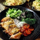 [Farmers And Chefs] - The Teriyaki Chicken ($10) rice bowl comes with a chicken thigh lightly glazed with home-made teriyaki sauce.
