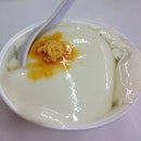 @e_ting thanks for introducing! My 2nd bowl of tofu Fa #hongkong #dessert