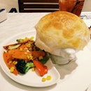 #chickenpie #pie #veggie #supper #foodie #foodgasm #foodporn #instafood #yummy #alhamdulillah #vscocam