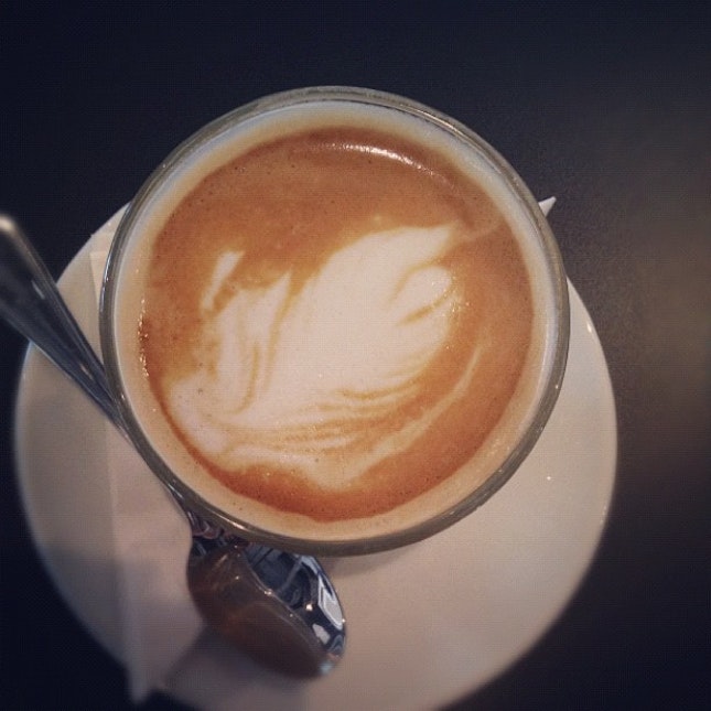 #dailycaffeine / Latte, Aussie-style.