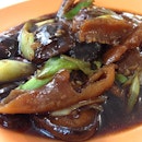 Sea cucumber with mushrooms and leeks #sharedishes #foodporn #sgfood #igfood #instafood #ilovesharingfood