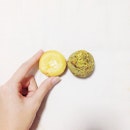 Pistachio & lemon lava cakes in their mini-est form • #foodporn
