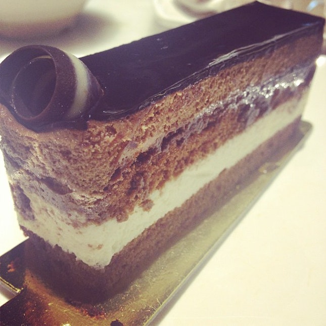 Chocolate cake 😁 #dessert #chocolatelover