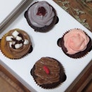 Cupcakes not only can be indulge on, it can be seen as a piece of art.
