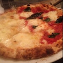 Cheese And Margherita Pizza