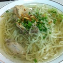 Shan Noodle Soup With Chicken