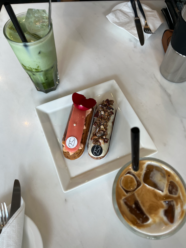 1-for-1 Eclair/Drink
